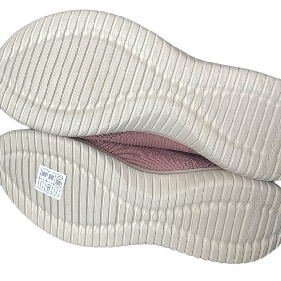 Skechers - Women’s Slip On Shoes - Picture 4 of 6